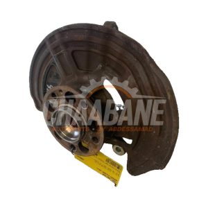 Fusee avant gauche A2463320100 Mercedes A (W176) 1.5 A-180 CDI, A-180d 16V