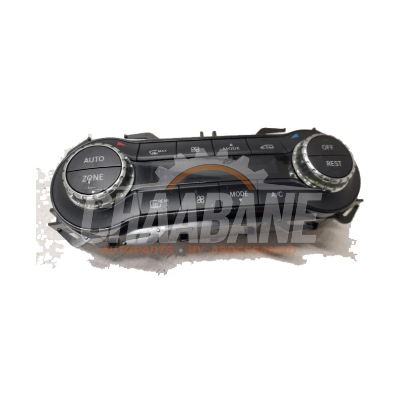 Panneau de commandes chauffage A2469000715 Mercedes GLA (156.9) 2.0 250 Turbo 16V