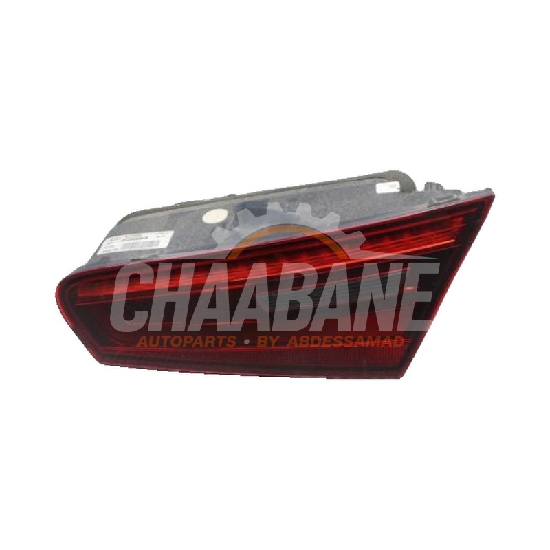Feu arriere secondaire droit 8V3945094B Audi A3 (8V1/8VK) 1.4 TFSI 16V 2012 / 2020