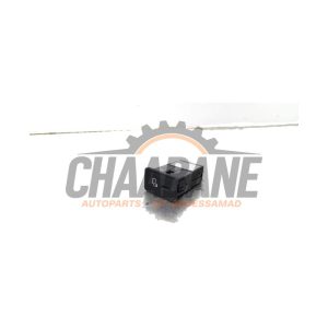 Connexion USB A2478209000 Mercedes GLC Coupe AMG (C253) 4.0 63 S AMG 4.0 V8 32V Turbo 4-Matic+