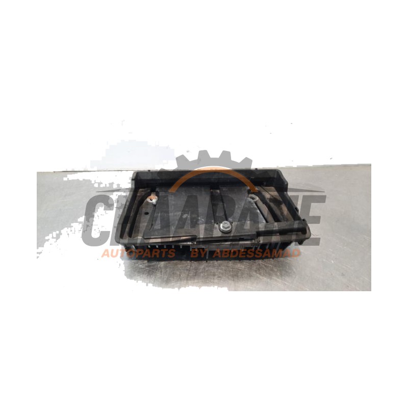 Boitier de batterie A2056201302 Mercedes C (W205) C-200 1.5 EQ Boost