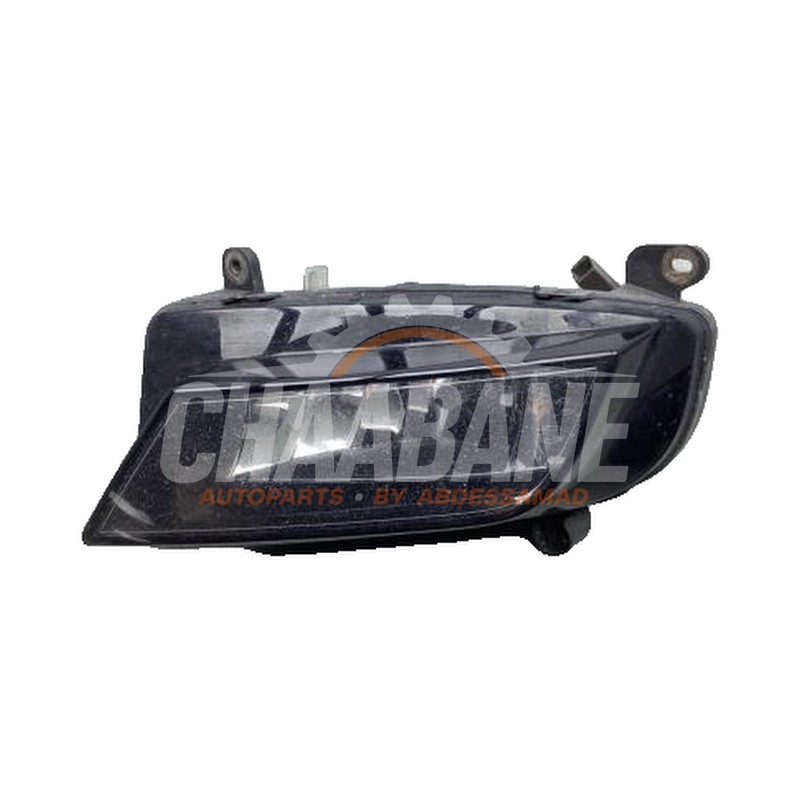 Feu antibrouillard avant droit 8K0941700 Audi A4 Avant (B9) 2015