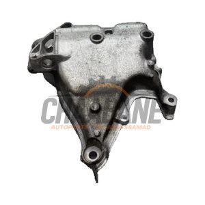 Support moteur 05E199275G Skoda Octavia Combi (5EAC) 1.5 TSI Evo 16V 2012 / 2020