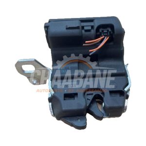 Serrure de coffre A2057500600 Mercedes C AMG (R205) 3.0 C-43 AMG V6 24V Turbo 4-Matic
