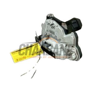 Serrure avant gauche Skoda Rapid 1.2 TSI 16V 2012 / 2022