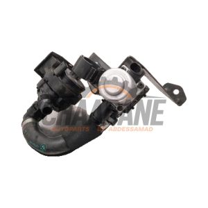 Pompe a eau supplementaire 64218840614 BMW X5 (G05) xDrive 45 e iPerformance 3.0 24V 2018