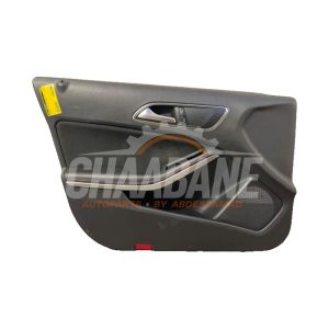 Revetement portiere haut 4portes avant gauche A1767205100 Mercedes A (W176) 2.2 A-200 CDI, A-200d 16V 4-Matic