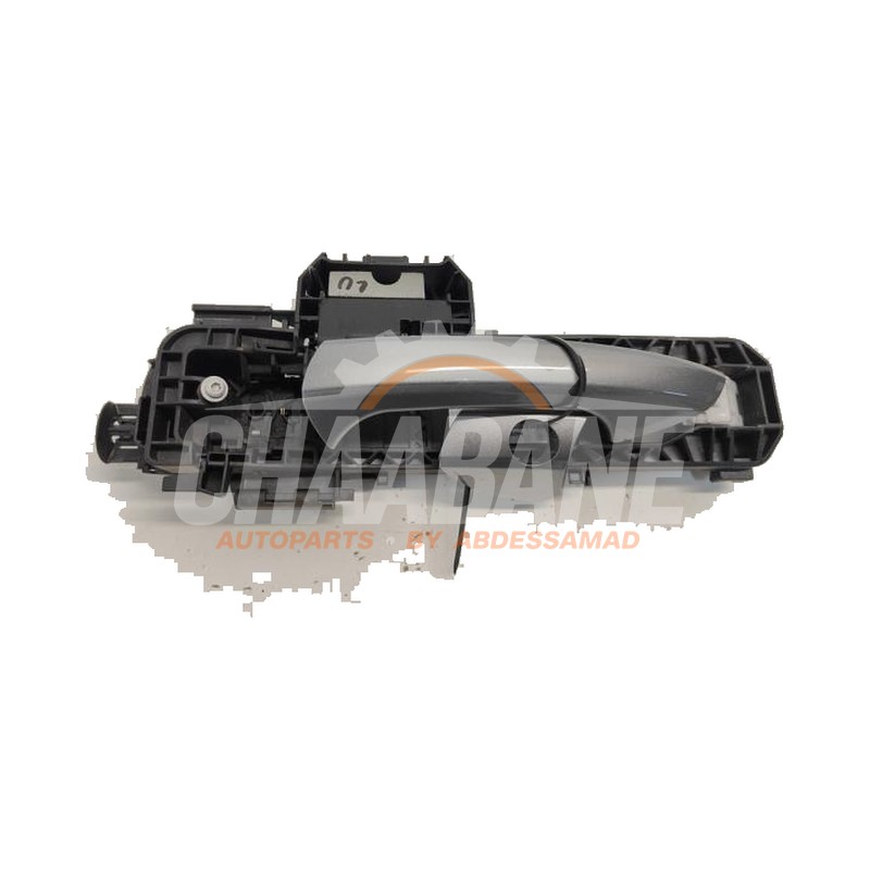 Poignee de porte avant gauche A2047601700 Mercedes A (W176) 1.6 A-180 16V