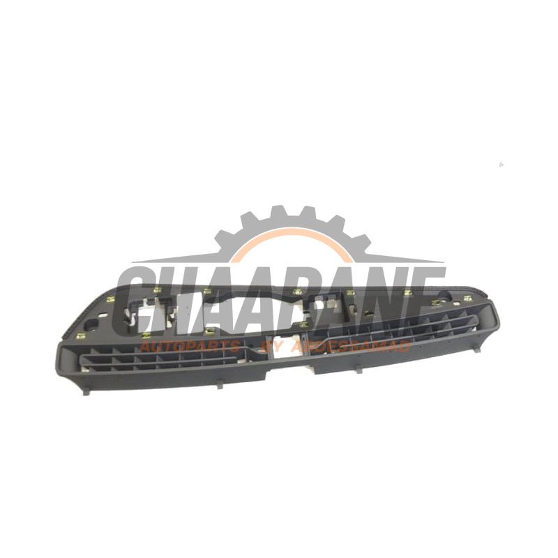 Grille aeration tableau de bord 8V1819635E Audi RS 3 Sportback (8VA/8VF) 2.5 TFSI 20V Quattro 2015 / 2020