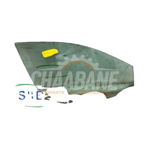 Vitre portiere 4portes avant droite Skoda Rapid 1.2 TSI 2012 / 2022