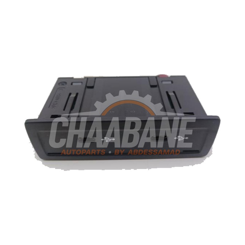 Connexion USB A2478204002 Mercedes GLA (H247) 1.3 200 Turbo 16V