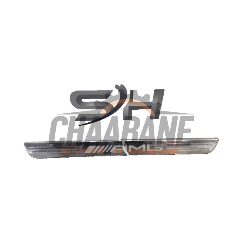 Eclairage dembarquement A1186805800 Mercedes CLA (118.3) 2.0 AMG CLA-35 Turbo 16V