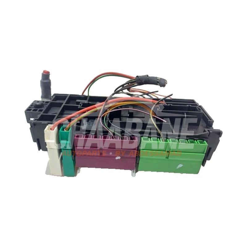 Porte fusible PA66GF14 Mercedes Vito (447.6) 1.6 111 CDI 16V