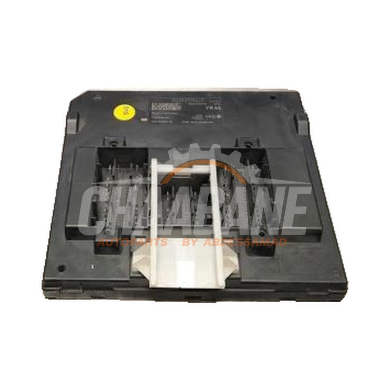 Ordinateur controle fonctionnel 5Q0937084CF Skoda Superb Combi (3V5) 2.0 TDI 4x4 2015 / 2024