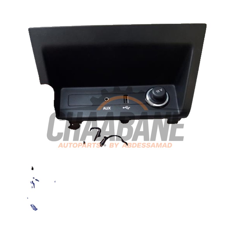 Prise USB 5Q0035726C Skoda Octavia Combi (5EAC) 2.0 TSI RS 16V 2012 / 2020