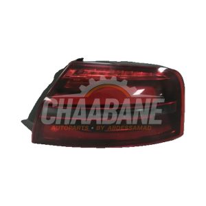 Feu arriere droit 4H0945096N Audi S8 2012 / 2018