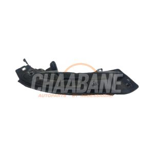 Cadre phare gauche 82A806929 Audi A1 Sportback (GBA) 1.0 25 TFSI 12V 2018