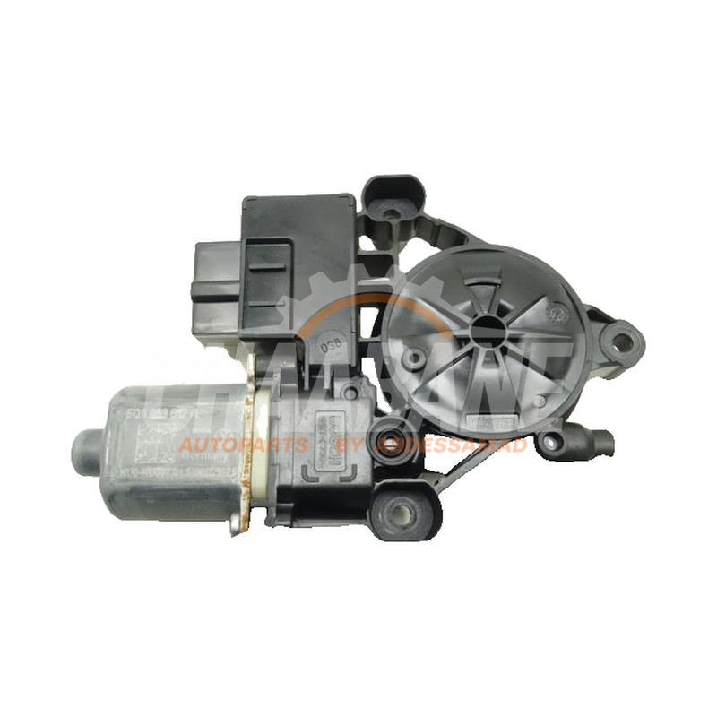 Moteur de vitre portiere 5Q0959812A Seat Leon (5FB) 1.6 TDI Ecomotive 16V 2012 / 2020