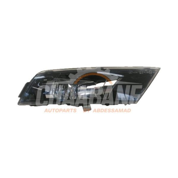 Feu antibrouillard avant droit 3V0941700 Skoda Superb 2015 / 2024