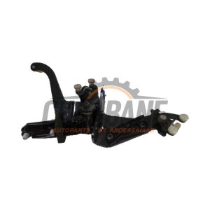 Charniere porte arriere gauche 7H0843435P Volkswagen Transporter 2015 / 2024