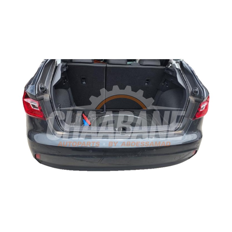 Pare-chocs arriere 82A807067A Audi A1 Sportback (GBA) 1.0 25 TFSI 12V 2018