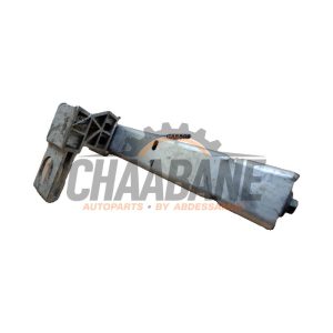 Support pare-chocs avant gauche A2136200400 Mercedes E (W213) E-200d 2.0 Turbo 16V