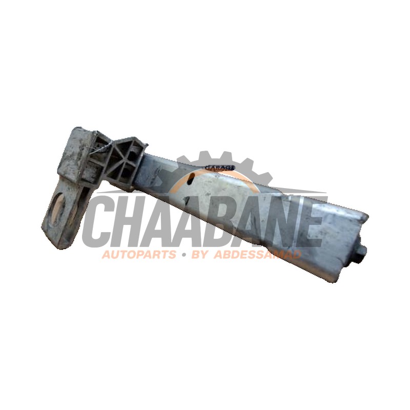 Support pare-chocs avant gauche A2136200400 Mercedes E (W213) E-200d 2.0 Turbo 16V