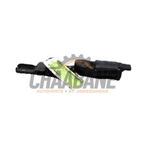 Serrure de coffre 4H0827383A Audi S8 (D4) 4.0 V8 TFSI 32V 2012 / 2018