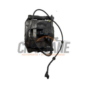 Etrier de frein avant droit A0004215906 Mercedes CLA Shooting Brake (117.9) 1.6 CLA-180 16V