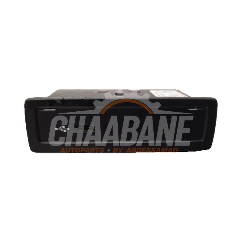 Connexion USB A2478203902 Mercedes CLA (118.3) 1.3 CLA-250 e Turbo 16V