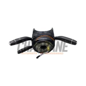 Commutateur combi colonne de direction A2469008917 Mercedes GLA (156.9) 1.6 180 16V
