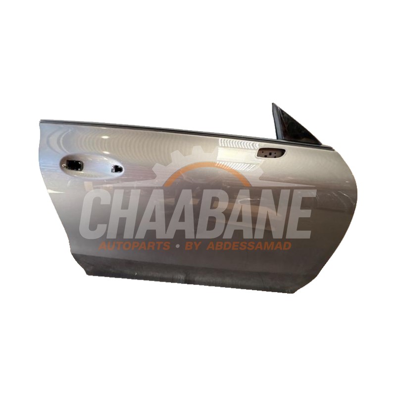 Porte avant droite A1187202201 Mercedes CLA (118.3)