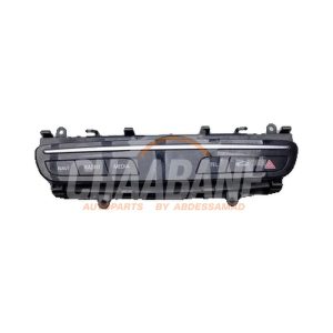 Bouton de warning A2059056011 Mercedes C (W205) C-180 1.5 EQ Boost