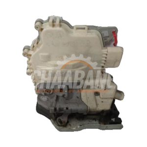 Serrure avant droite 8J1837016D Audi A6 2012 / 2018