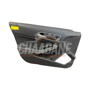 Revetement portiere haut 4portes avant gauche A1567202700 Mercedes GLA (156.9) 1.6 180 16V