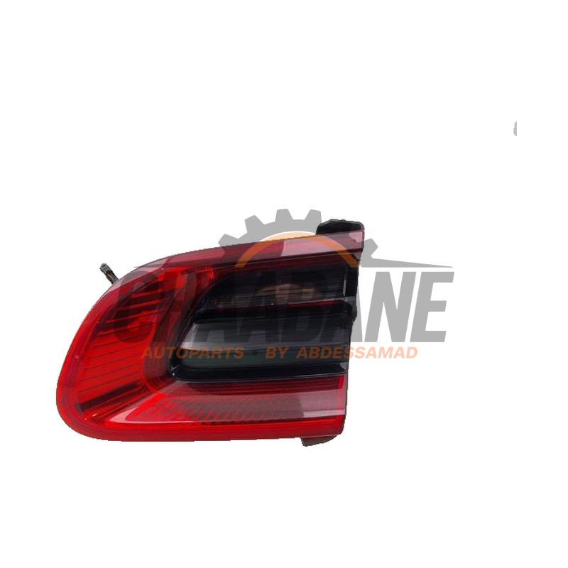 Feu arriere droit 95B945094F Porsche Macan (95B) 2.0 16V Turbo 2014