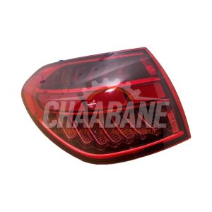 Feu arriere secondaire gauche A2069061301 Mercedes C (W206) C-220d 2.0 Turbo 16V