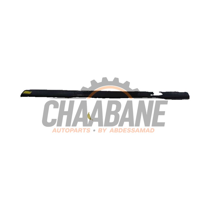 Jupe droite A2136901240 Mercedes E (W213) E-220d 2.0 Turbo 16V