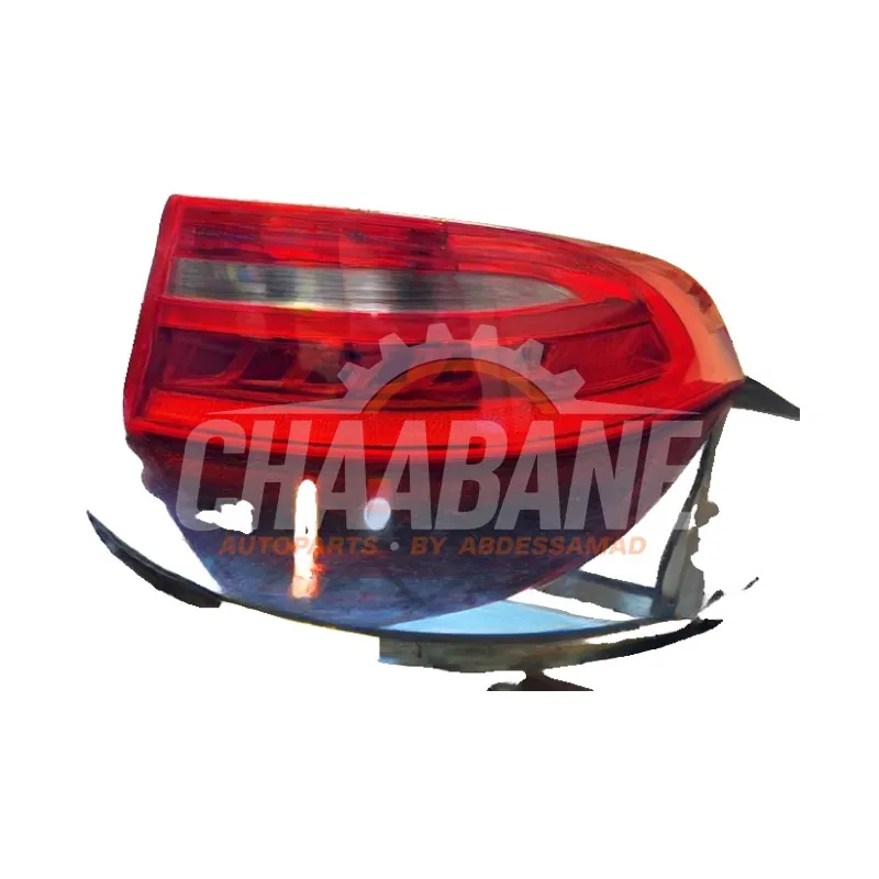 Feu arriere secondaire droit 19733702 Jaguar XE 2.0 D E-Performance 16V
