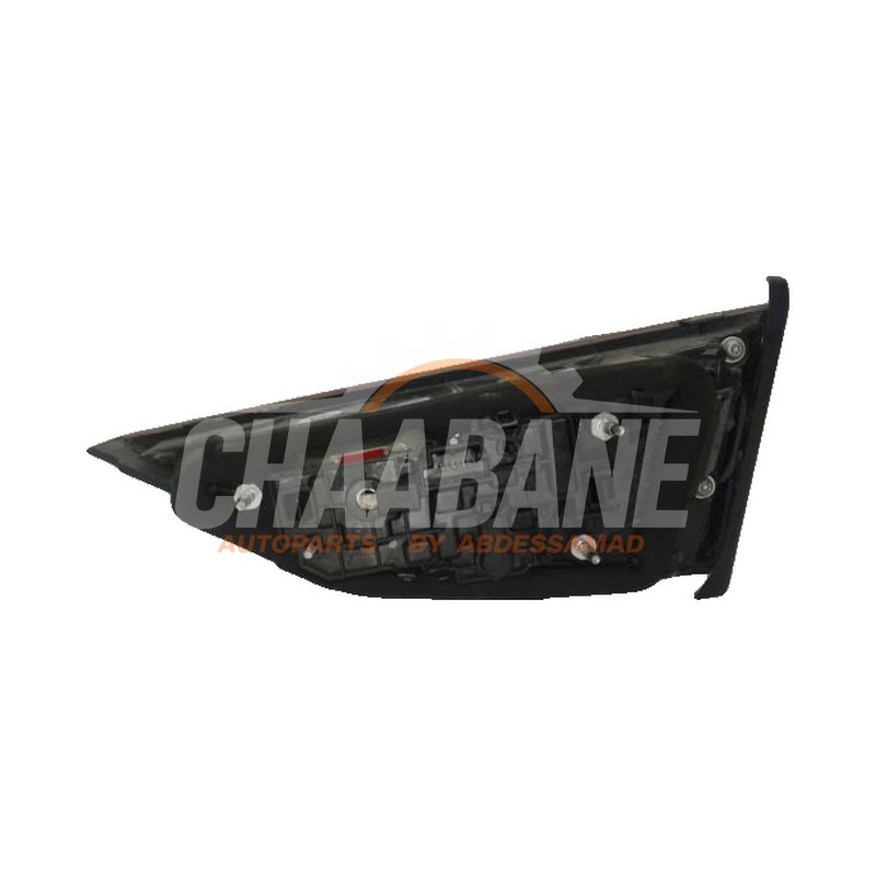 Feu arriere secondaire gauche 8V5945075 Audi A3 Limousine (8VS/8VM) 2.0 35 TDI 16V 2013 / 2020