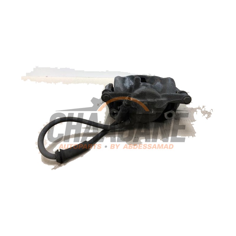 Etrier de frein avant gauche A0004217381 Mercedes GLA (156.9) 2.2 200 CDI, d 16V
