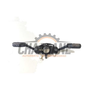 Commodo dessuie glace 5Q0953507FR Skoda Octavia (5EAA) 1.0 TSI 12V 2012 / 2020