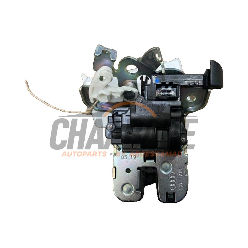 Serrure de coffre 4H0827505A Audi RS 3 Limousine (8VS/8VM) 2.5 TFSI 20V Quattro 2017 / 2020