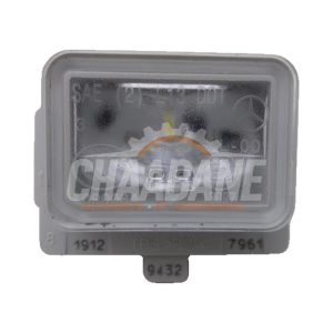 Eclairage immatriculation A0999067000 Mercedes E Estate (S213) E-300de 2.0 Turbo 16V