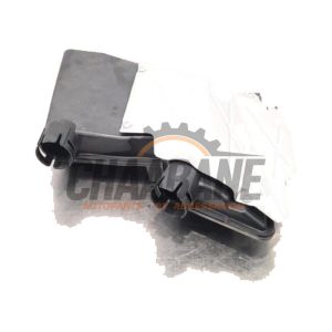 Boitier filtre a air 13718678922 BMW X5 (G05) xDrive 45 e iPerformance 3.0 24V 2018