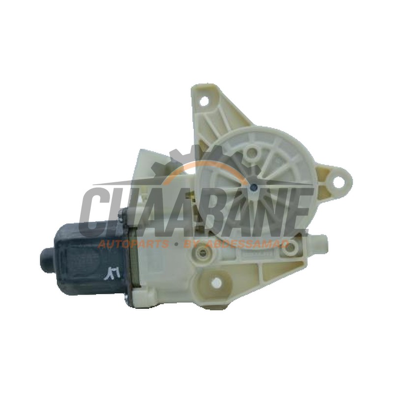 Moteur de vitre portiere A2469065100 Mercedes A-Klasse AMG (W176) 2.0 A-45 AMG Turbo 16V 4-Matic