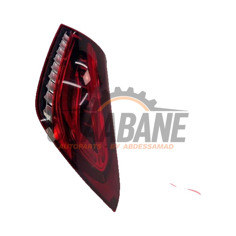 Feu arriere droit A1189067600 Mercedes CLA (118.3) 1.3 CLA-200 Turbo 16V
