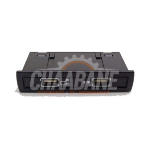 Connexion USB A1728202200 Mercedes A (W176) 2.0 A-250 Turbo 16V