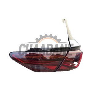Feu arriere droit 5F0945308N Seat Leon (5FB) 2.0 TSI Cupra 290 16V 2012 / 2020
