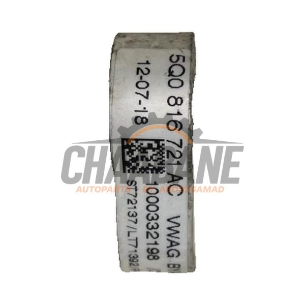 Tuyau clim 5Q0816721AC Skoda Octavia Combi (5EAC) 2.0 TDI GreenTec 16V 2012 / 2020